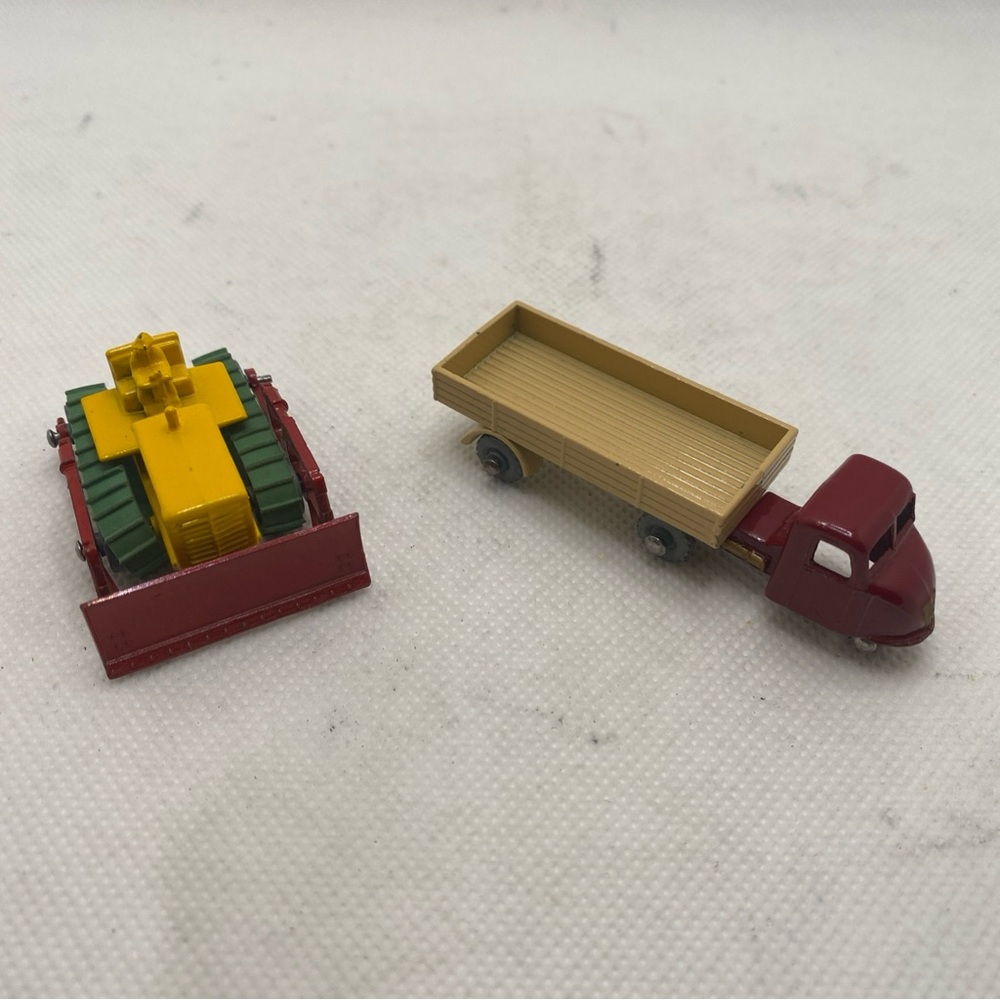 Vintage Matchbox Lesney Die-cast Dozer & Horse Trailer - England